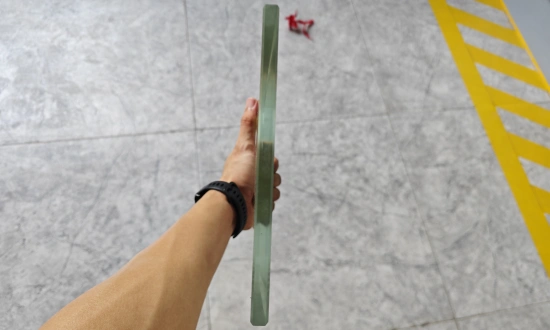 High-Borosilicate Monolithic Fire-Rated Glass2